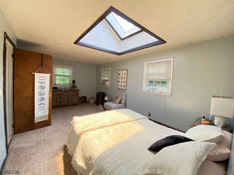 Denville Twp., NJ 07834,496 E Main St #1