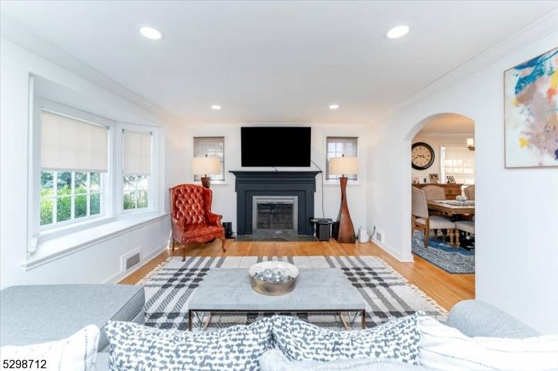 Union Twp., NJ 07083,608 Duquesne Ter