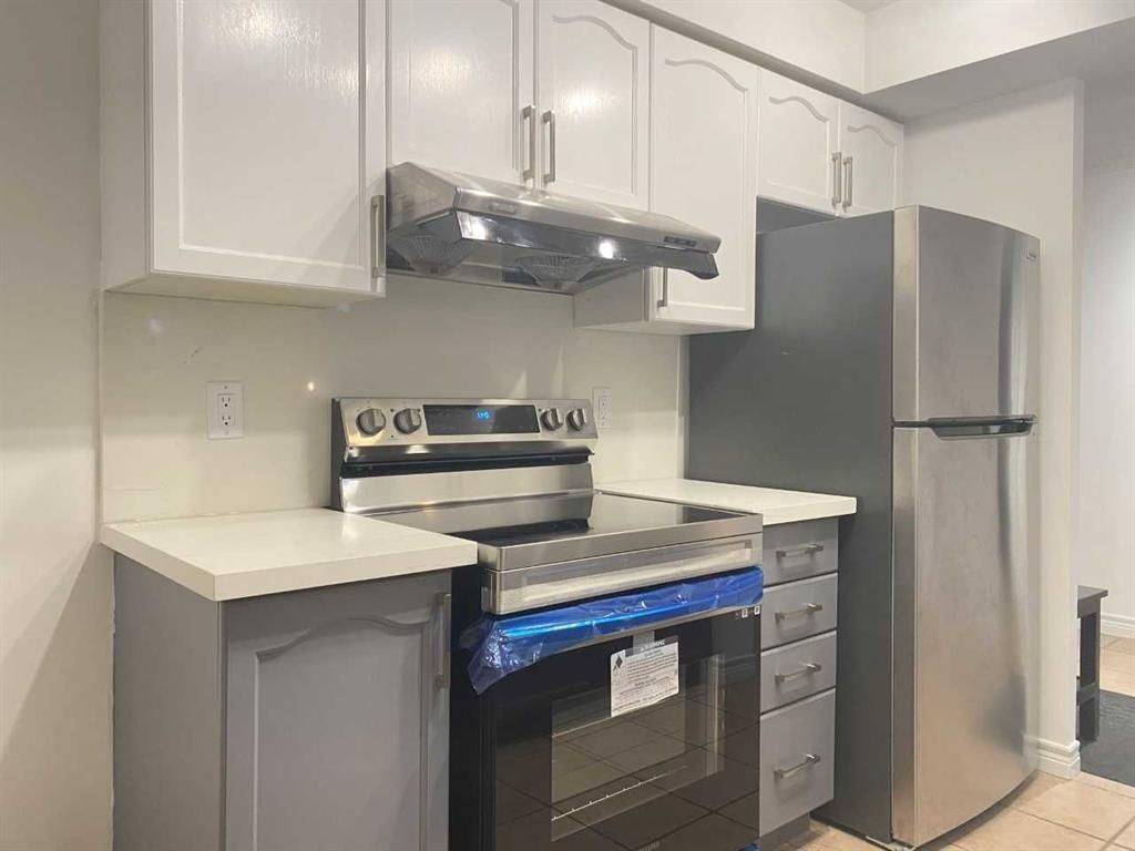 Toronto C14, ON M2N 6V6,88 Grandview WAY #511