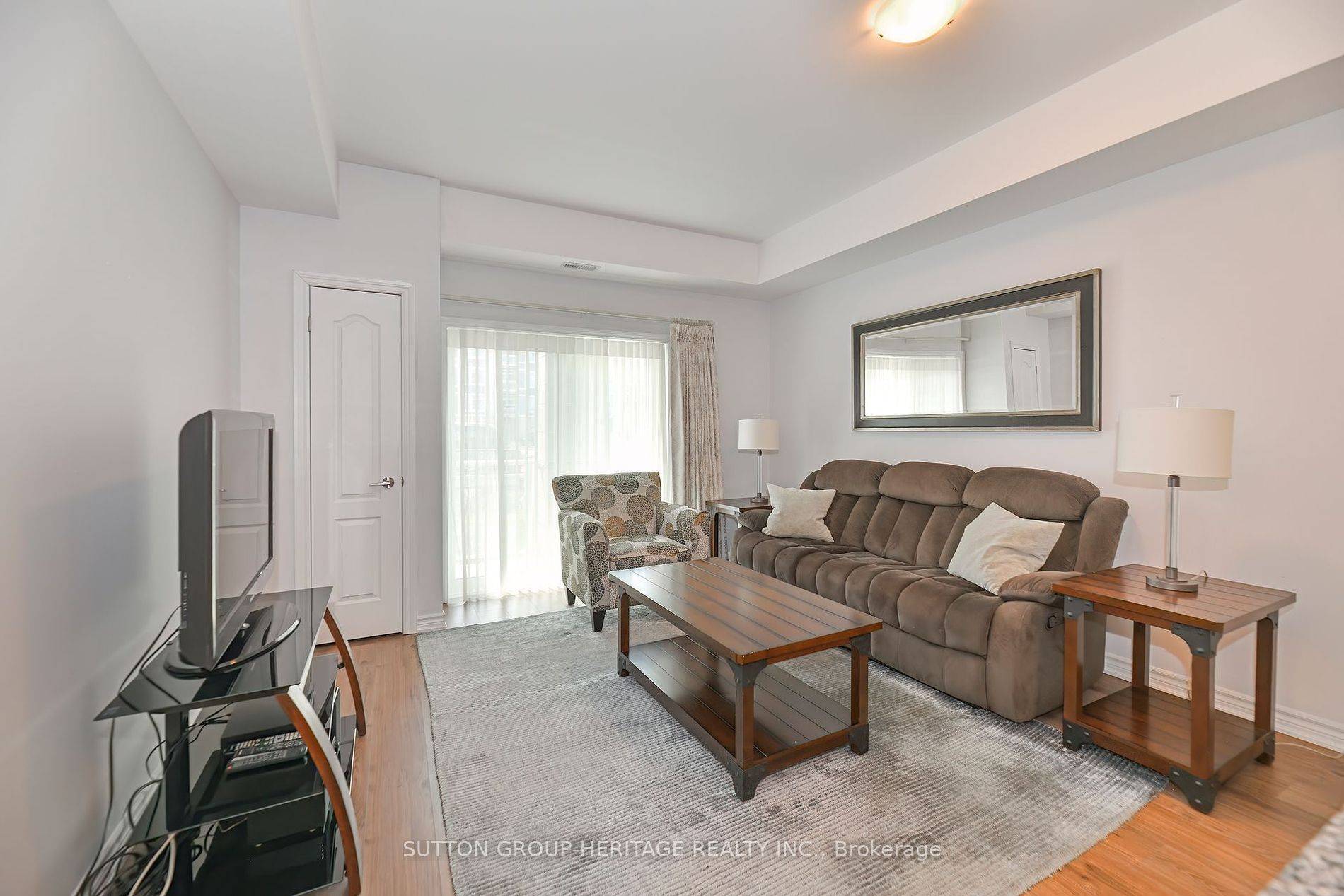 Whitby, ON L1N 5S9,670 Gordon ST S #103