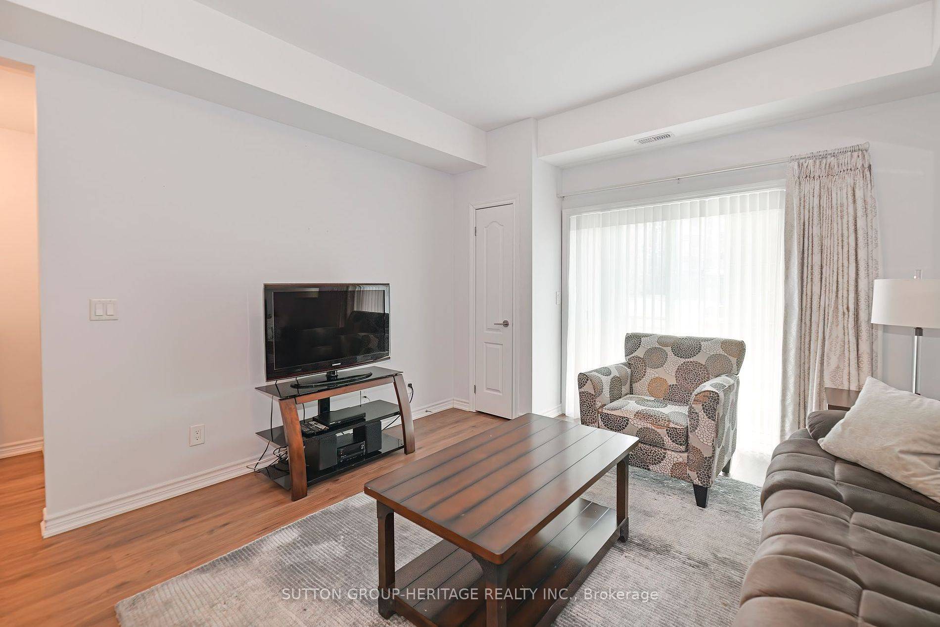 Whitby, ON L1N 5S9,670 Gordon ST S #103