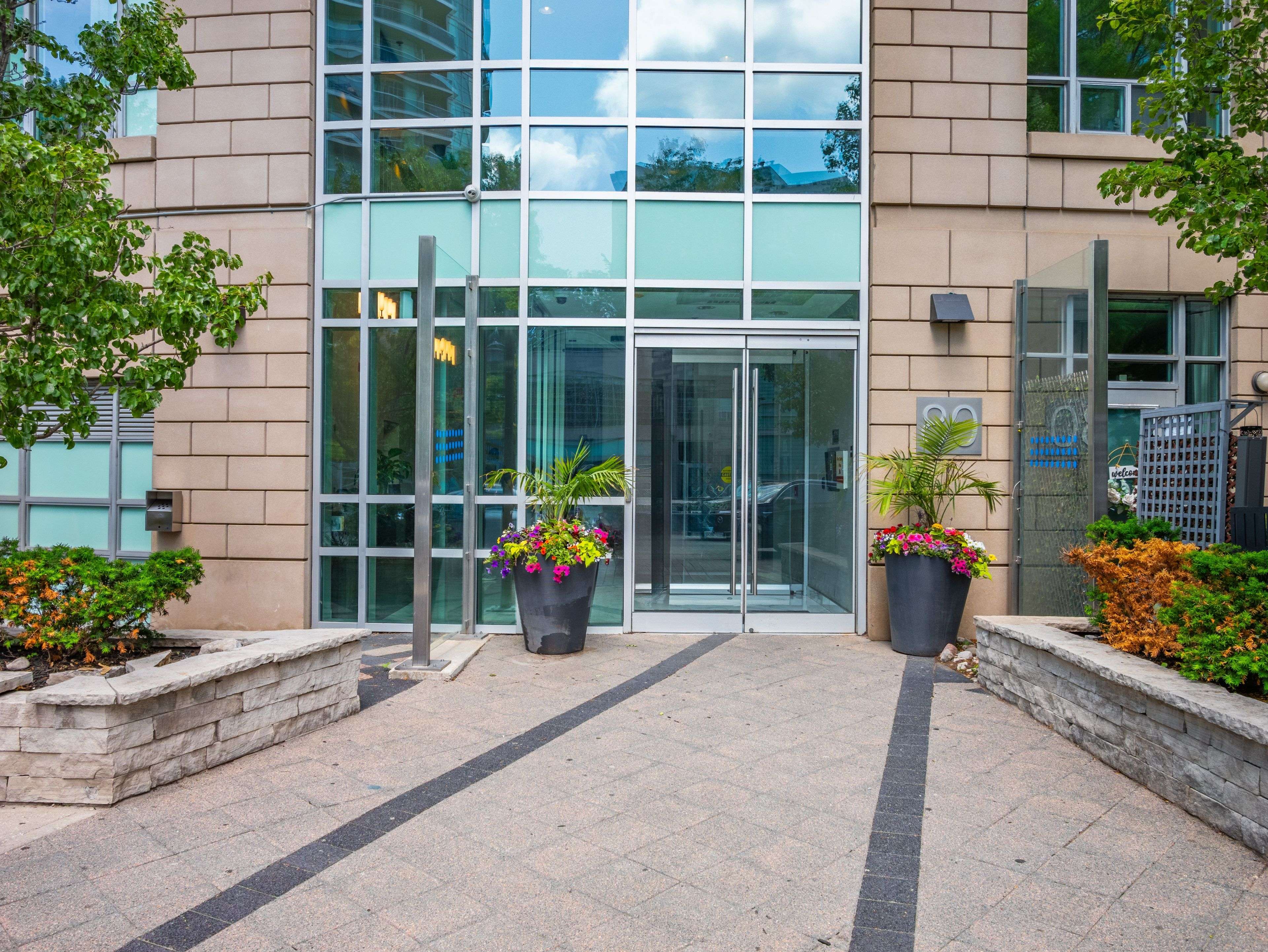 Mississauga, ON L4Z 0A5,80 Absolute AVE #2606
