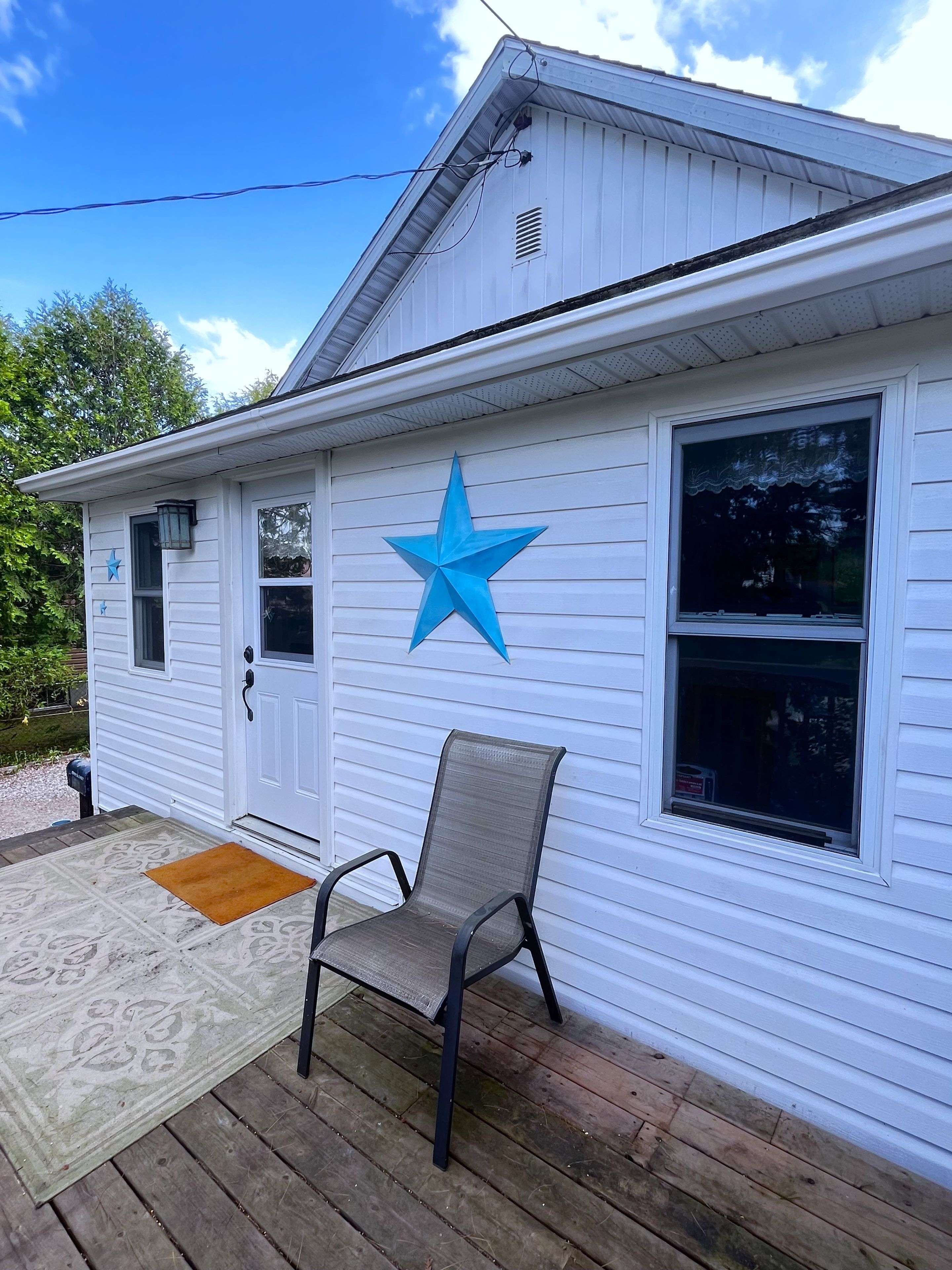 North Bay, ON P1B 7A4,315 Dudley AVE