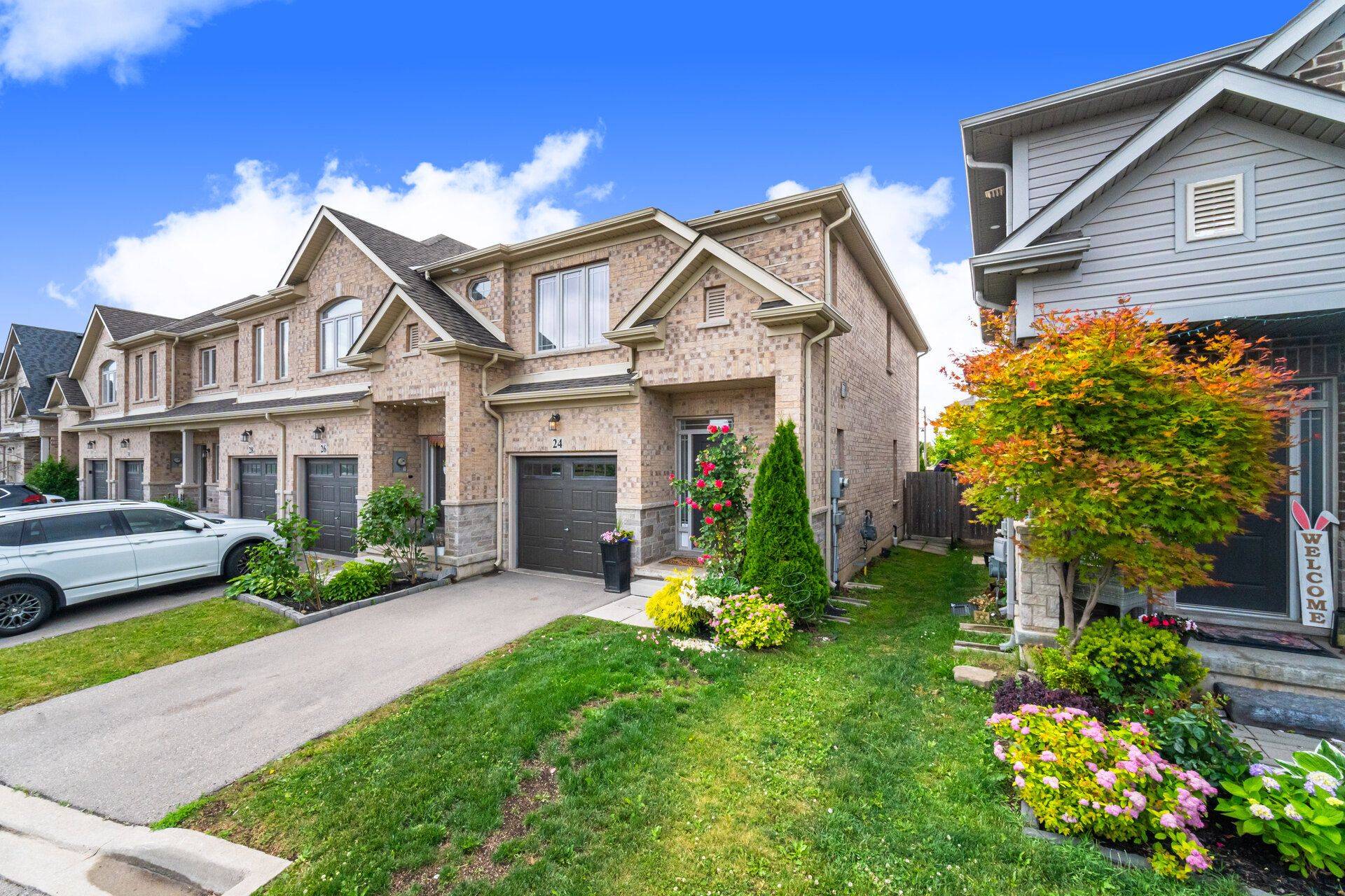 Hamilton, ON L0R 1P0,24 Kingsborough DR