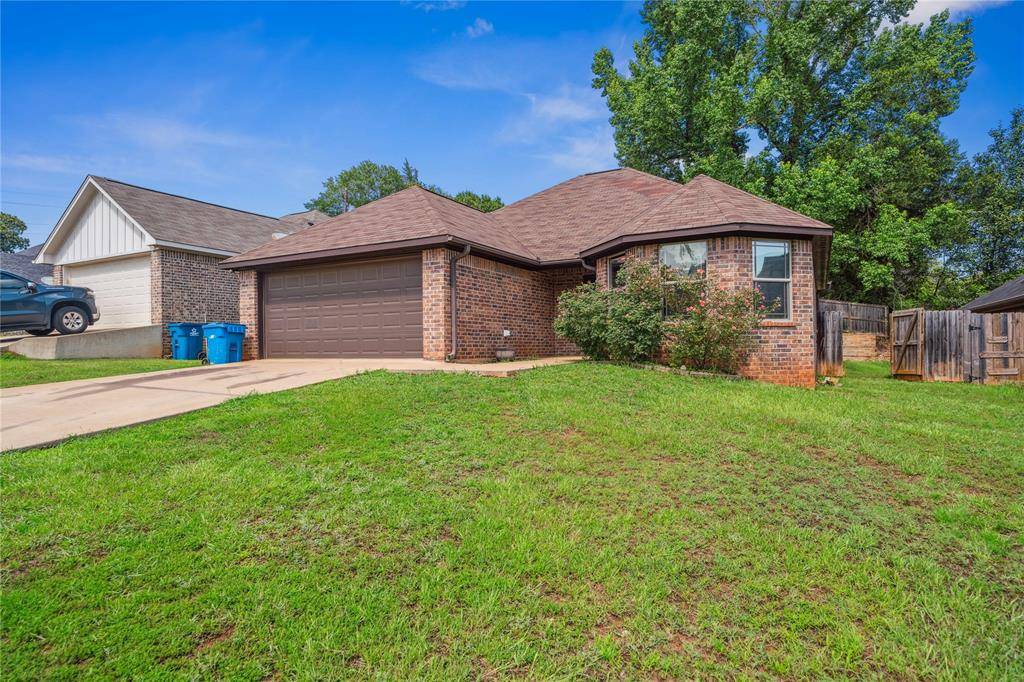 Troup, TX 75789,414 Tara Lane