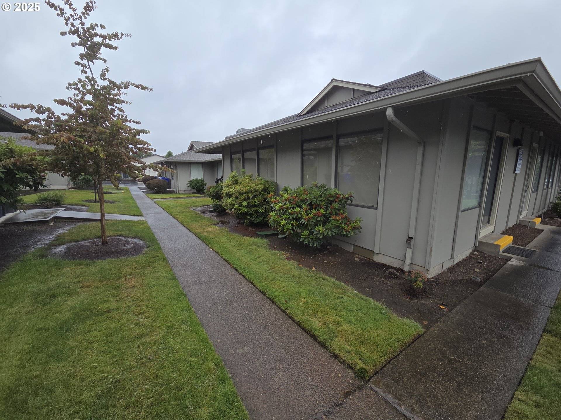 Portland, OR 97233,12724 SE STARK ST #68&69 P