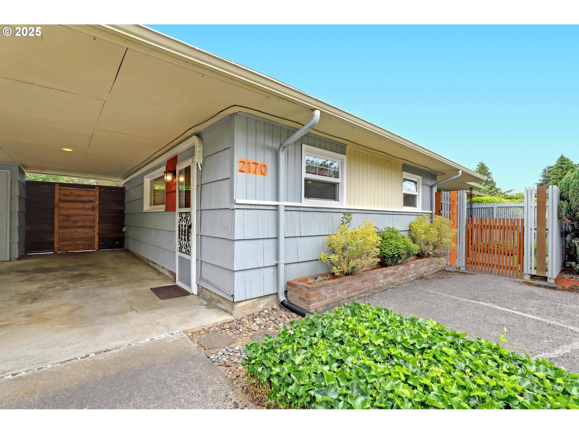 Portland, OR 97216,2170 SE 98TH AVE