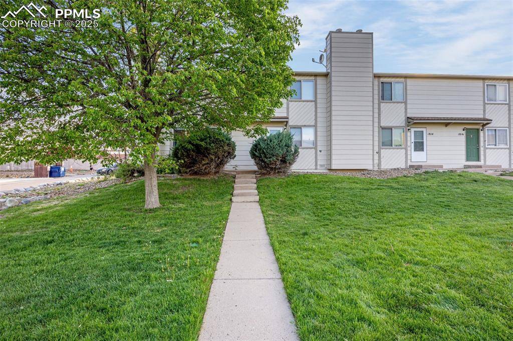 Colorado Springs, CO 80915,1810 Lanka LN