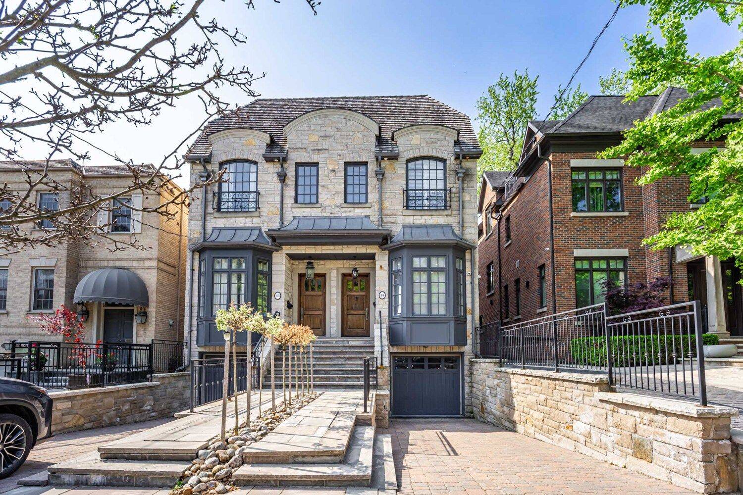 Toronto C02, ON M4W 1W4,55 Lonsdale RD