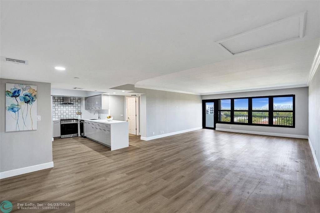 Fort Lauderdale, FL 33308,3200 Port Royale Dr N  #905