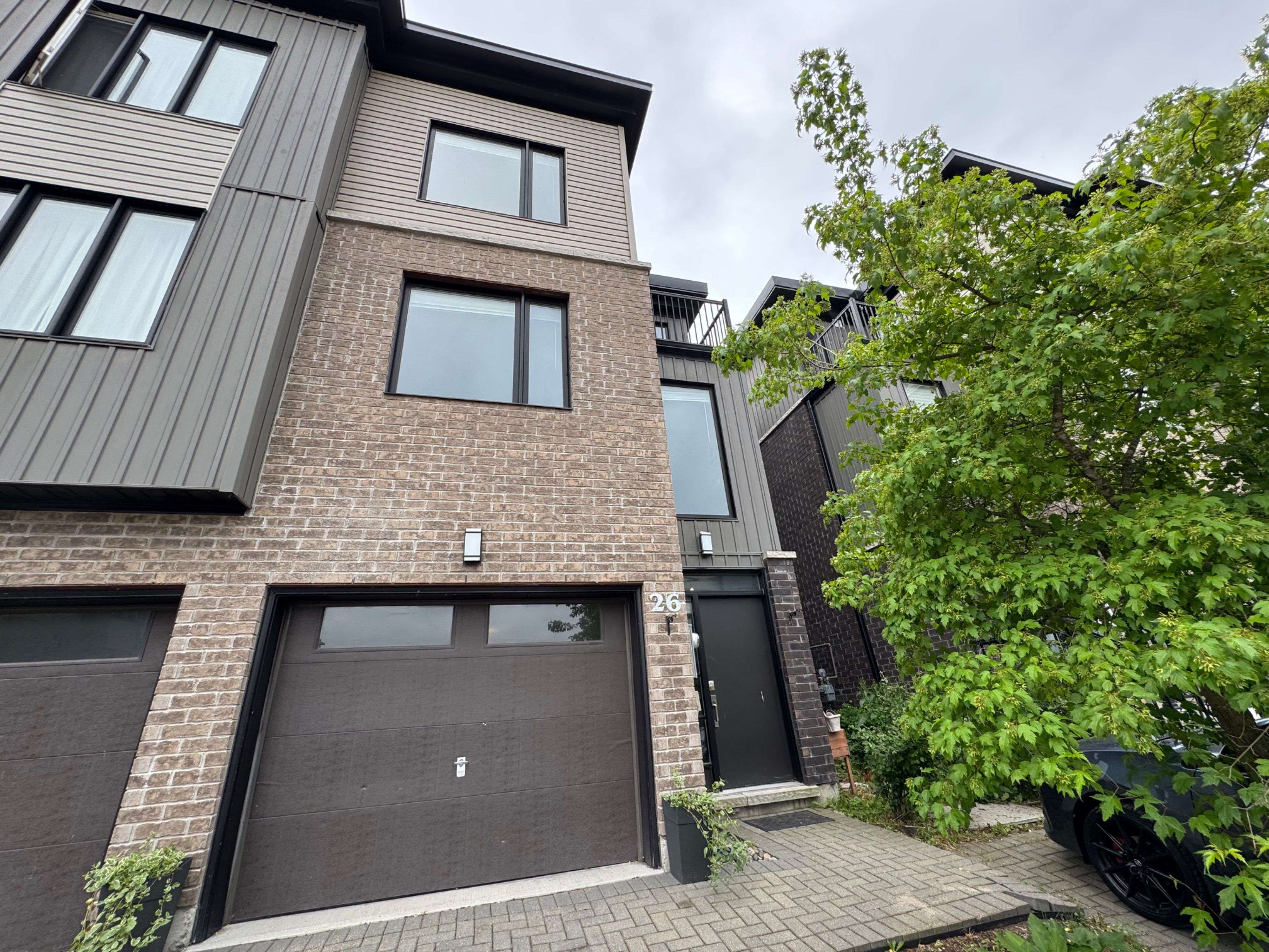 Barrie, ON L4N 3V5,199 Ardagh RD #26