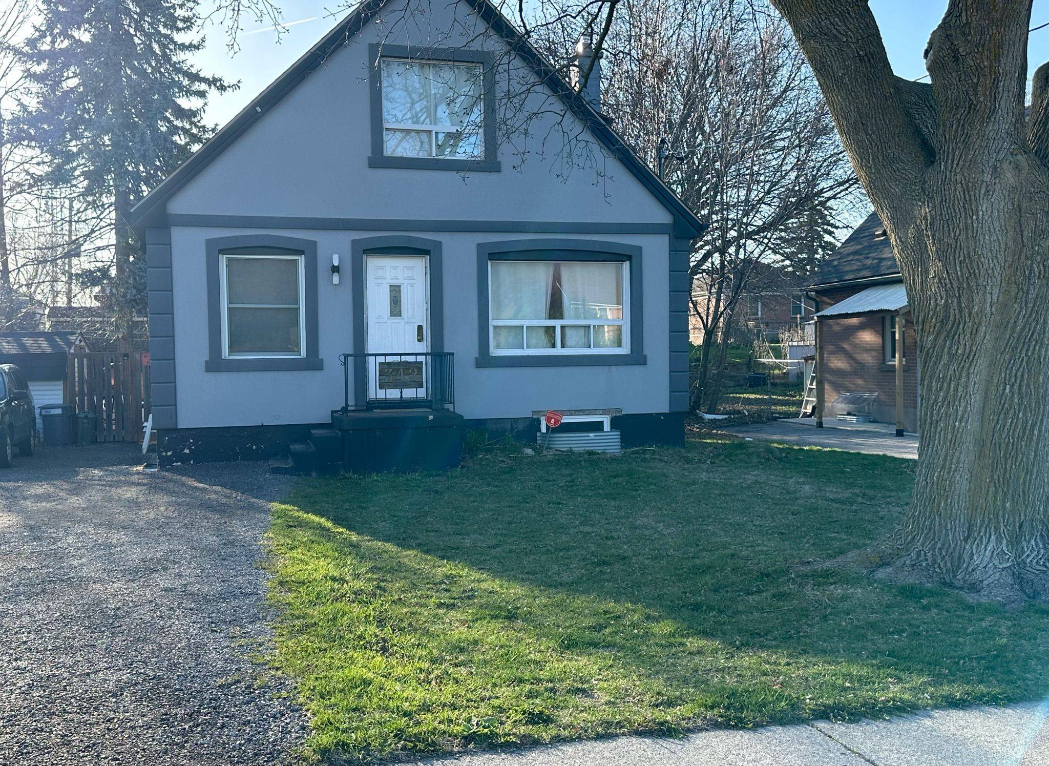 Hamilton, ON L8V 2X4,342 EAST 23RD ST #Lower
