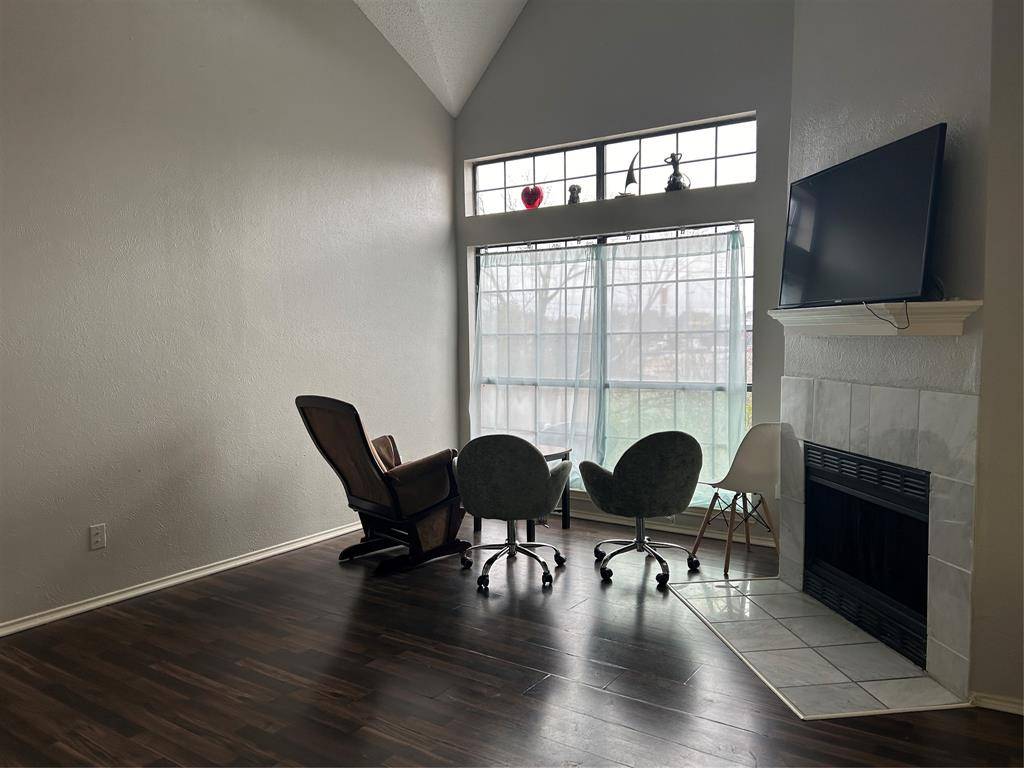 Dallas, TX 75243,9601 Forest Lane #1524