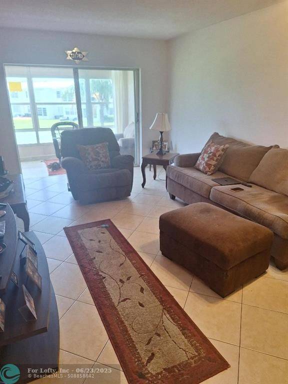 Pompano Beach, FL 33064,2650 W Golf Blvd  #260
