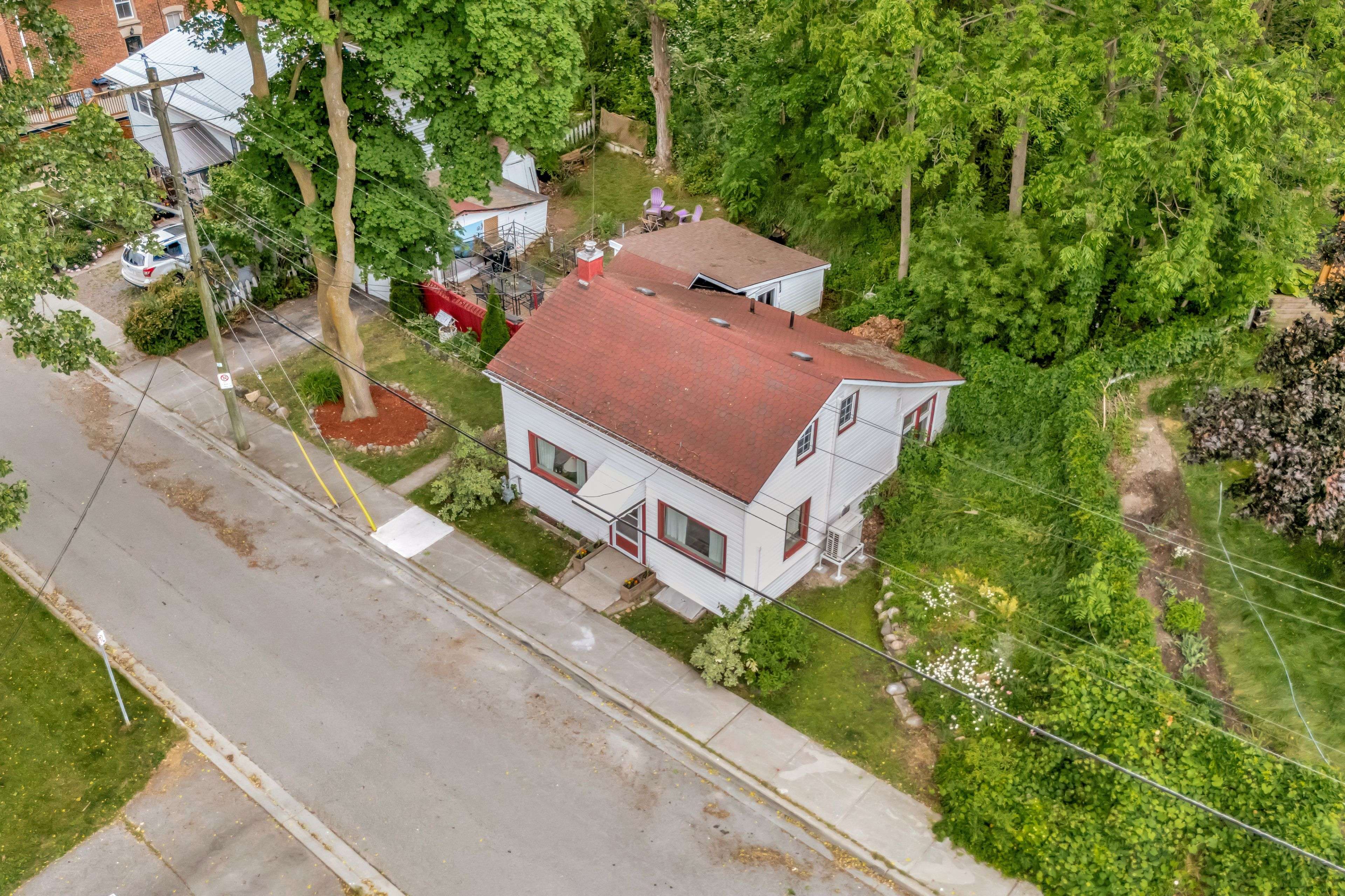 Prince Edward County, ON K0K 2T0,6 East Mary ST