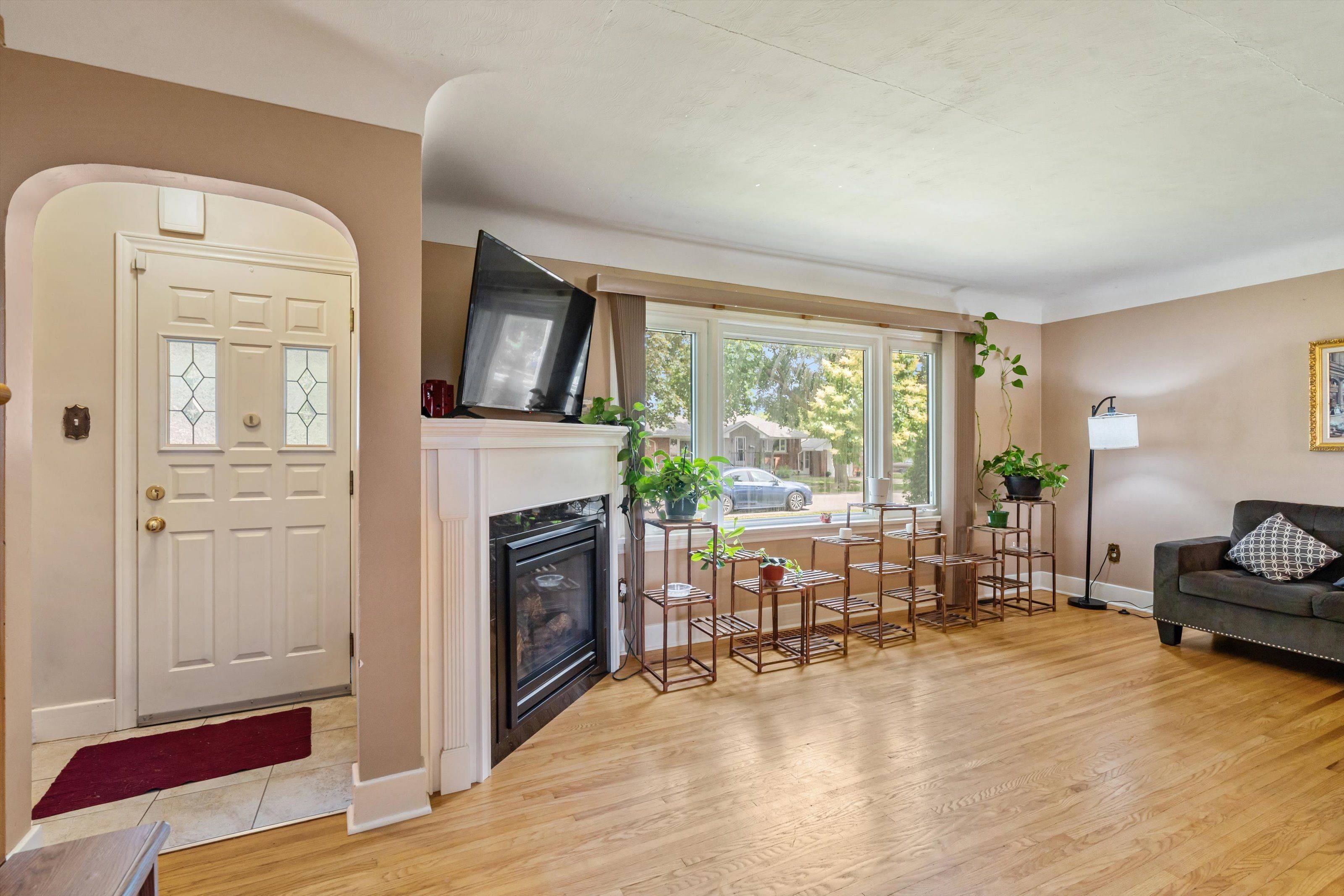 St. Catharines, ON L2N 2C4,99 Else ST