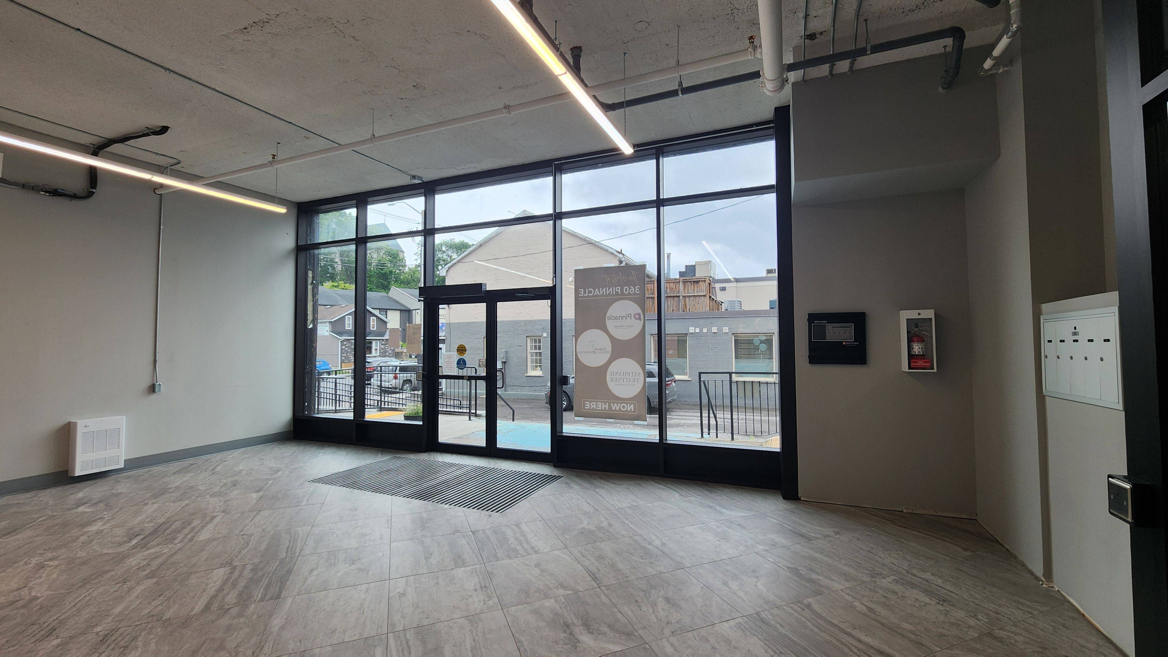 360 Pinnacle ST, Belleville, ON K8N 3B4