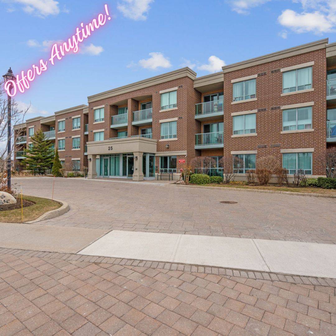 Brampton, ON L6R 3J8,25 Via Rosedale WAY #212