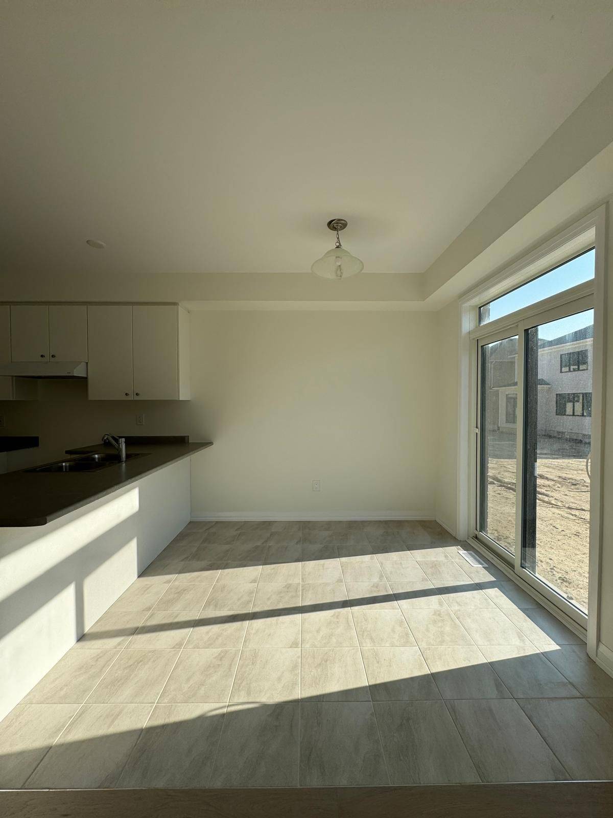 123 Granville CRES, Haldimand, ON N3W 0J8