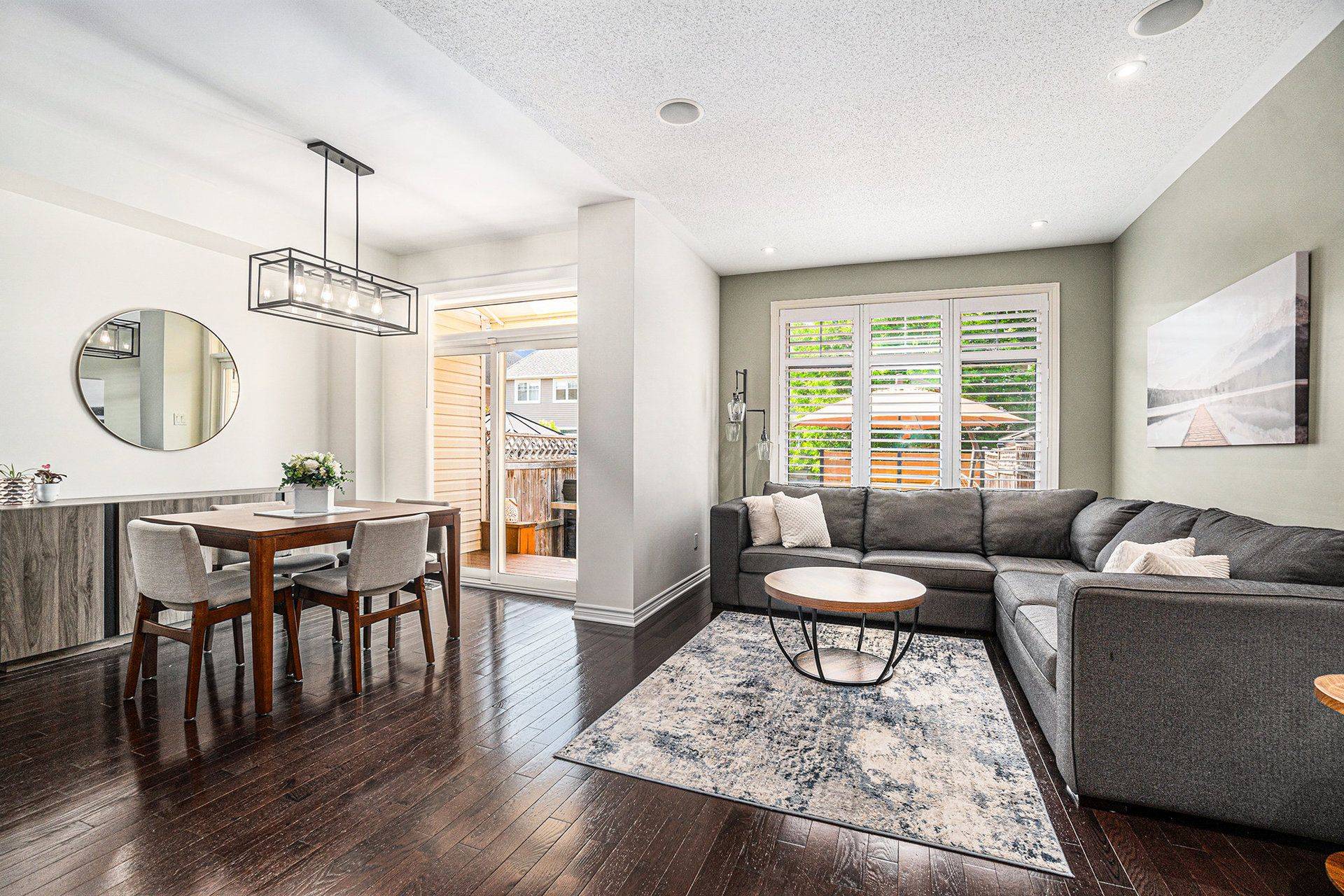 Orleans - Cumberland And Area, ON K4A 0M9,493 Rochefort CIR