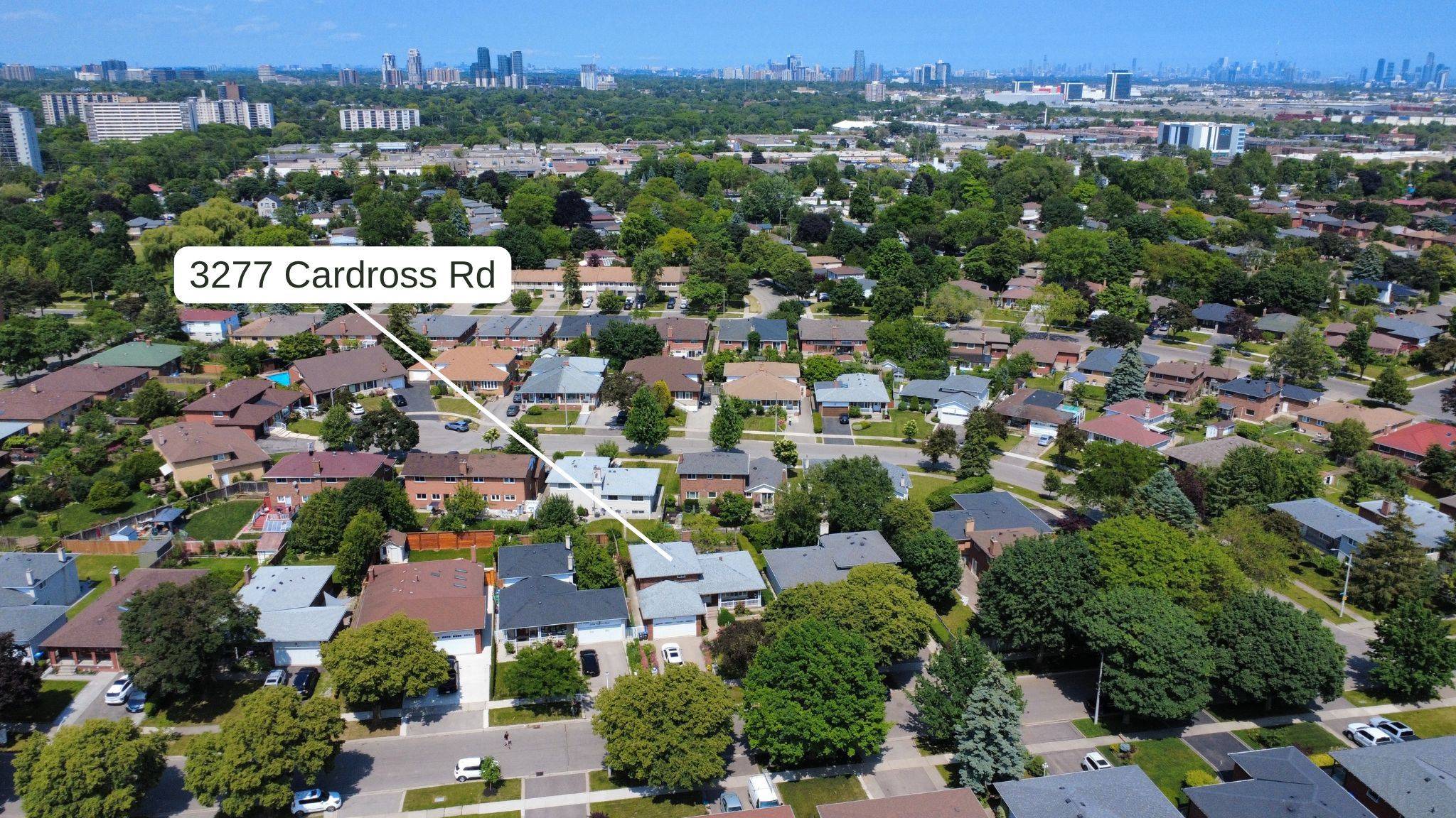 Mississauga, ON L4X 2N4,3277 CARDROSS RD