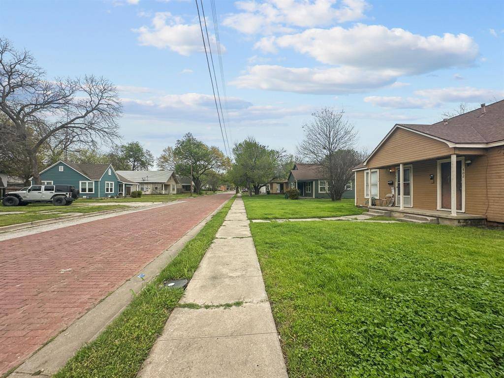 Gainesville, TX 76240,702 N Commerce Street
