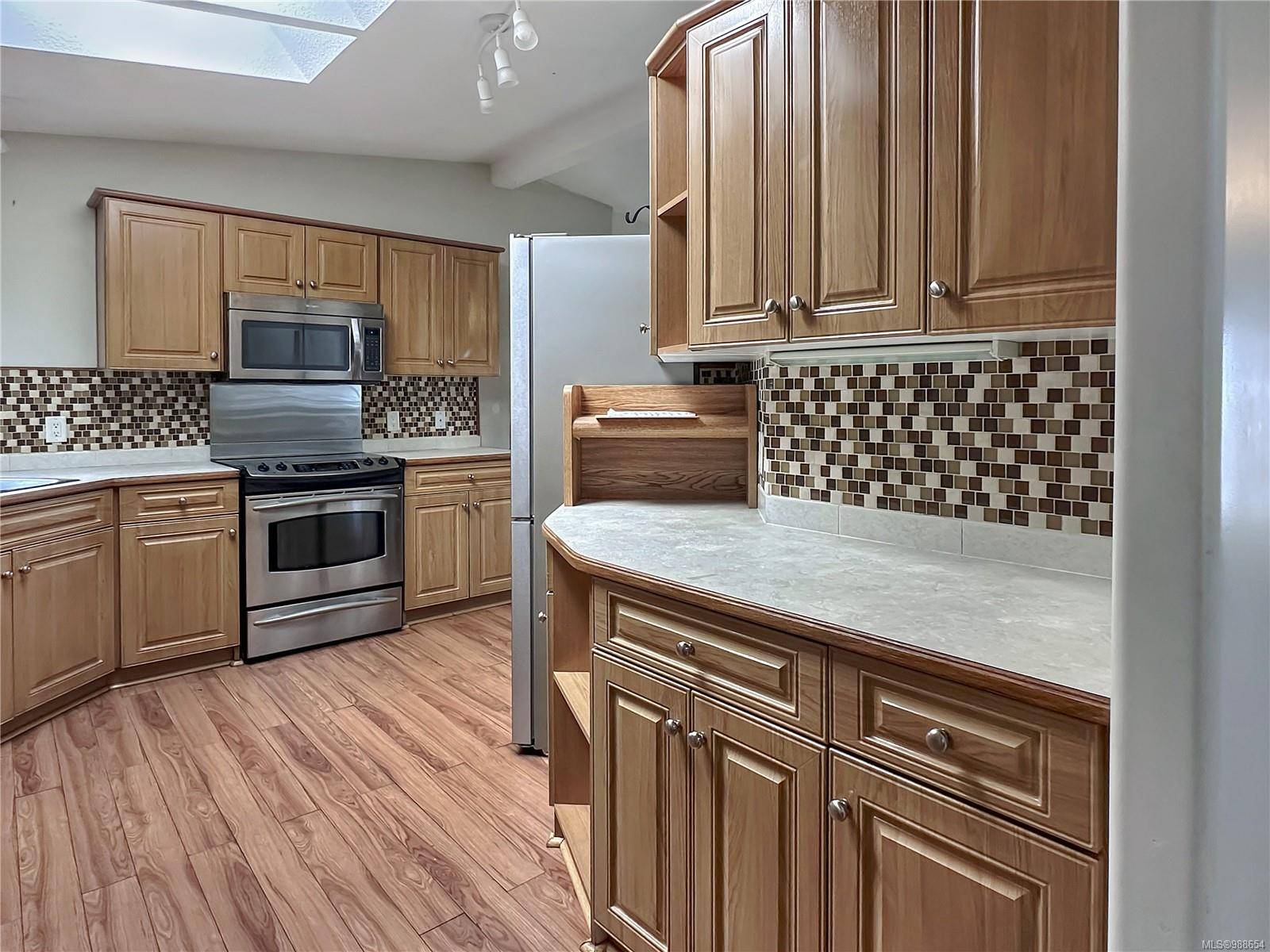 Nanaimo, BC V9G 1K3,1736 Timberlands Rd #129