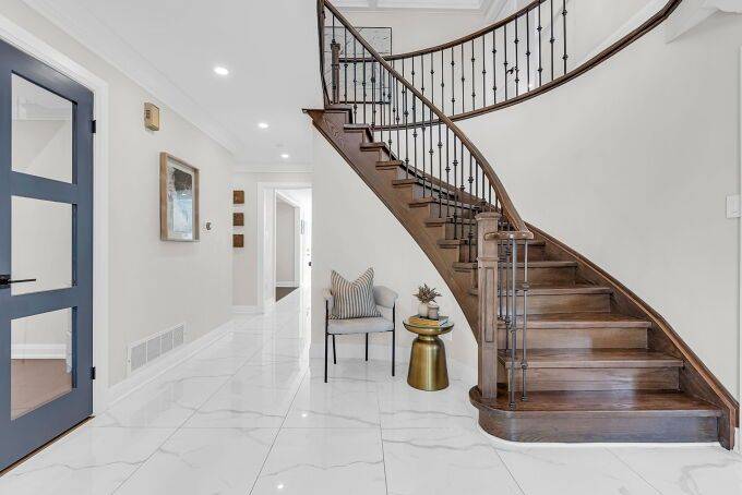 Brampton, ON L6Z 3H4,6 Mcfadden DR