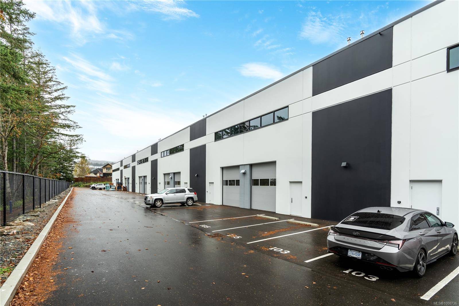 Langford, BC V9B 6W5,834 McCallum Rd #111