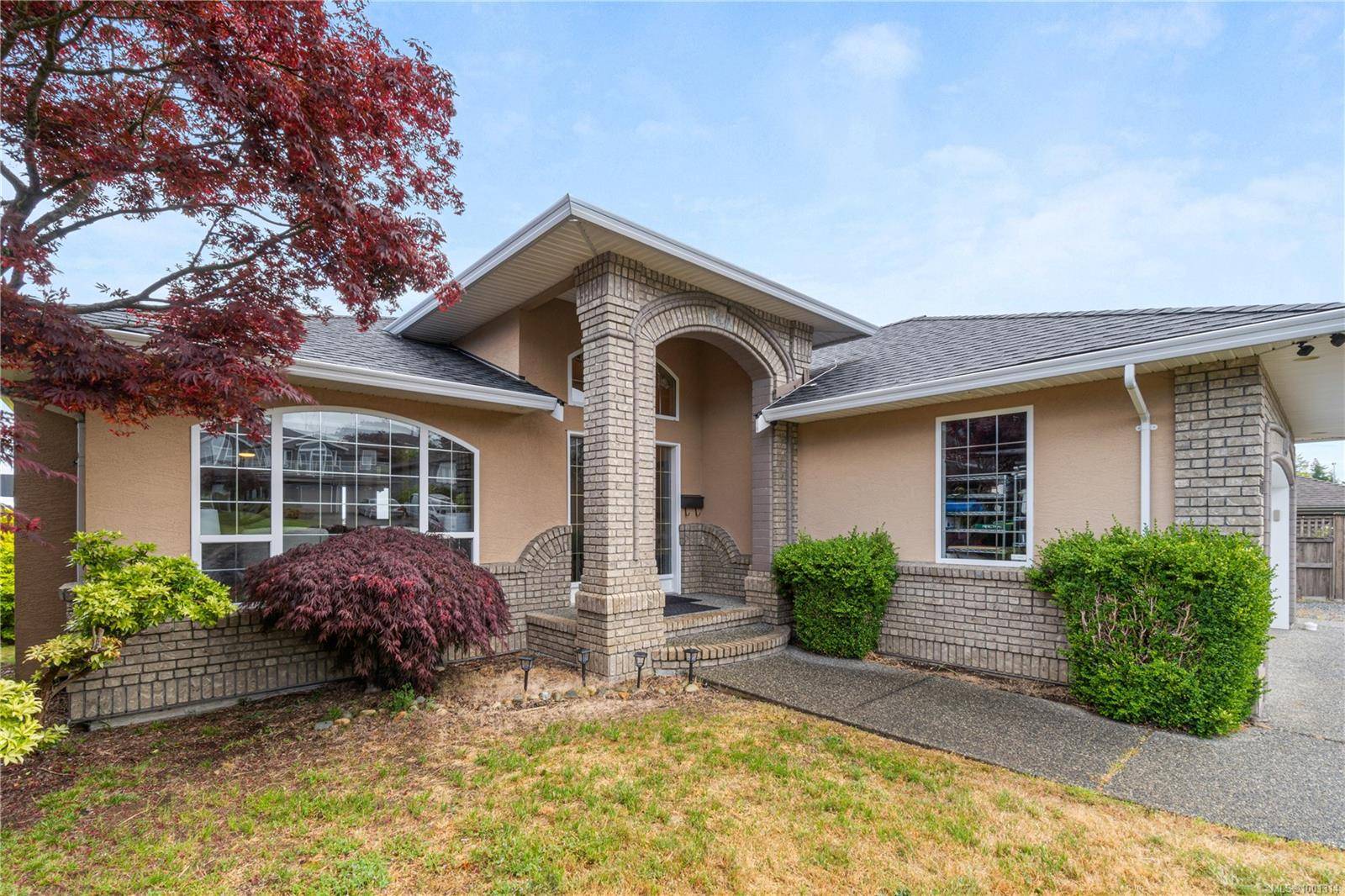 Nanaimo, BC V9V 1C3,6122 La Marche Pl