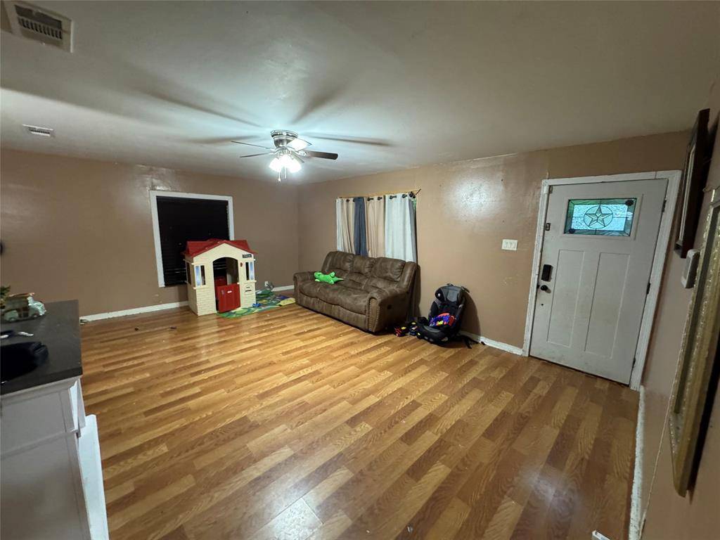 Sherman, TX 75092,1706 N Shannon Street