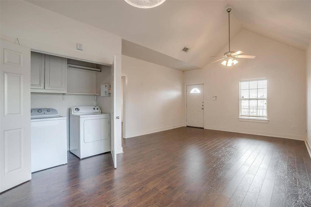 Fort Worth, TX 76110,2805 Wayside Avenue #2805