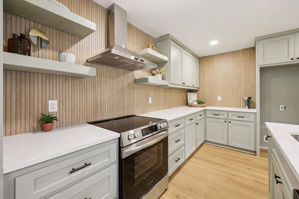 Dallas, TX 75228,2121 Forest Oaks Drive