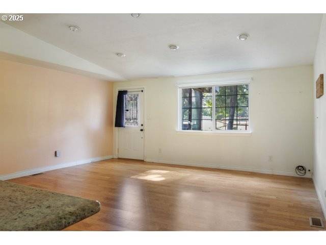 Florence, OR 97439,87624 PARKSIDE DR