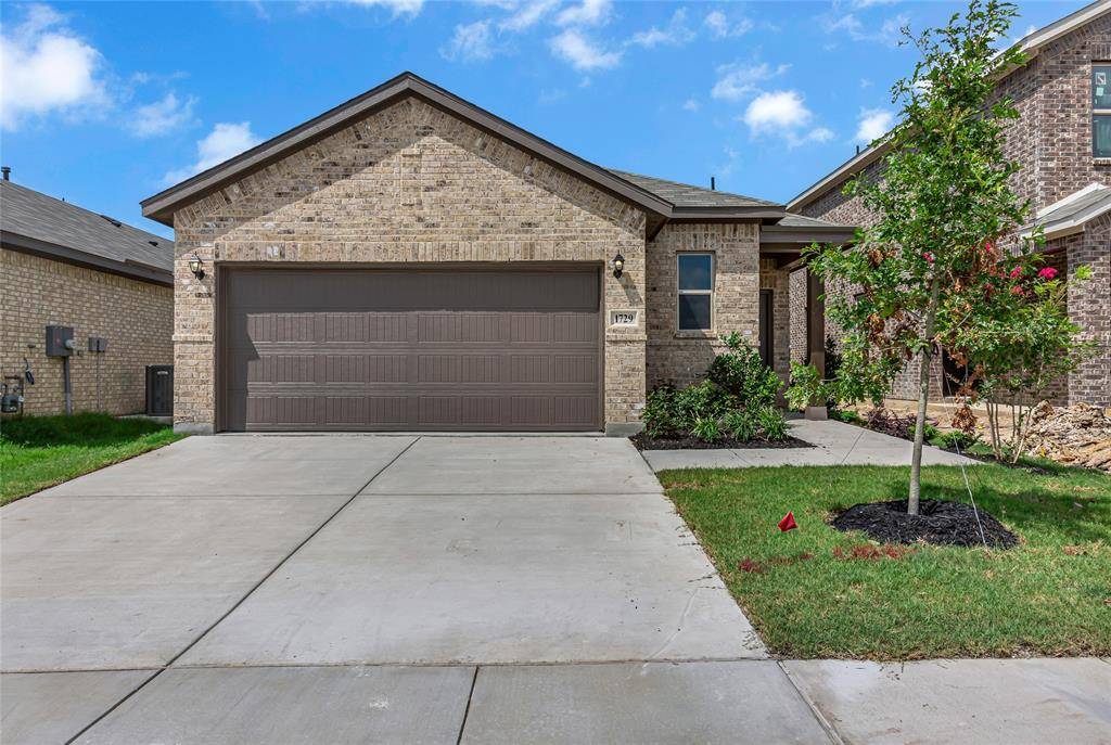 Mesquite, TX 75181,1729 Hazer Lane