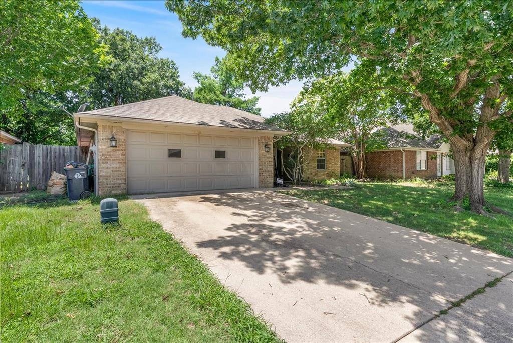 Denton, TX 76209,1417 Misty Hollow Street