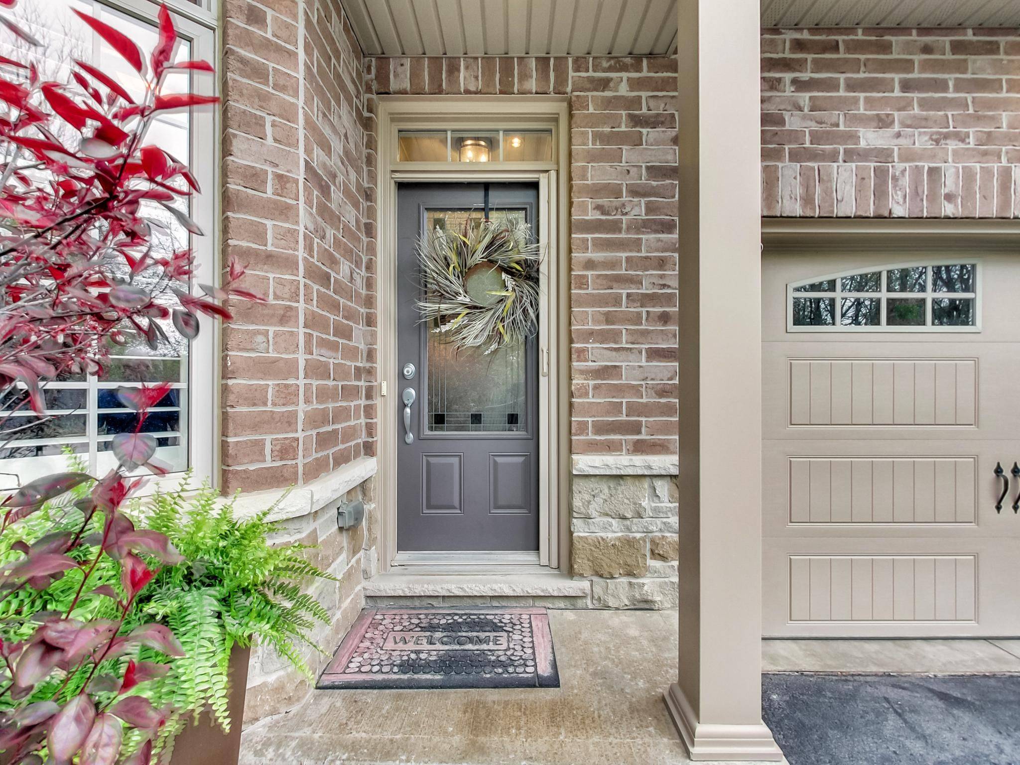 Hamilton, ON L9K 0E7,89 Toulon AVE