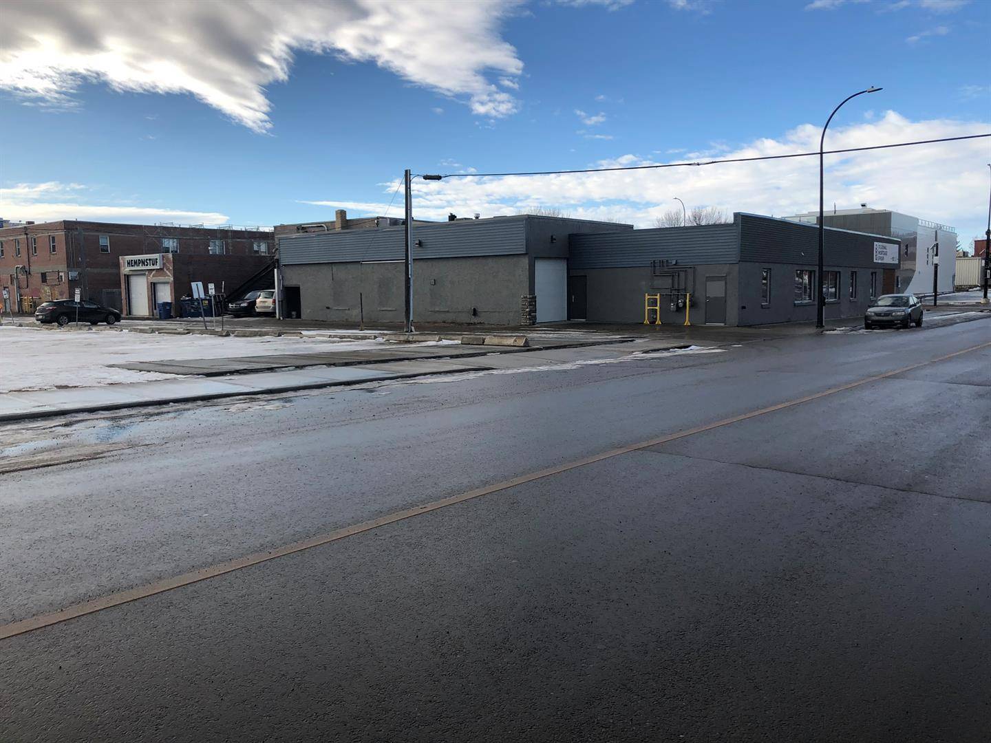 Red Deer, AB T4N 2E8,4927 53 ST