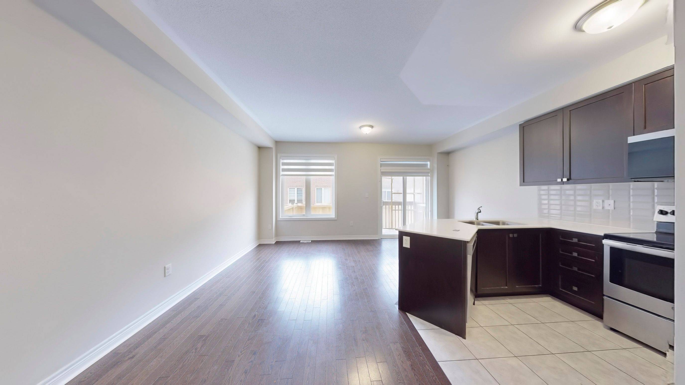 Brampton, ON L7A 4Y9,49 Pearman CRES