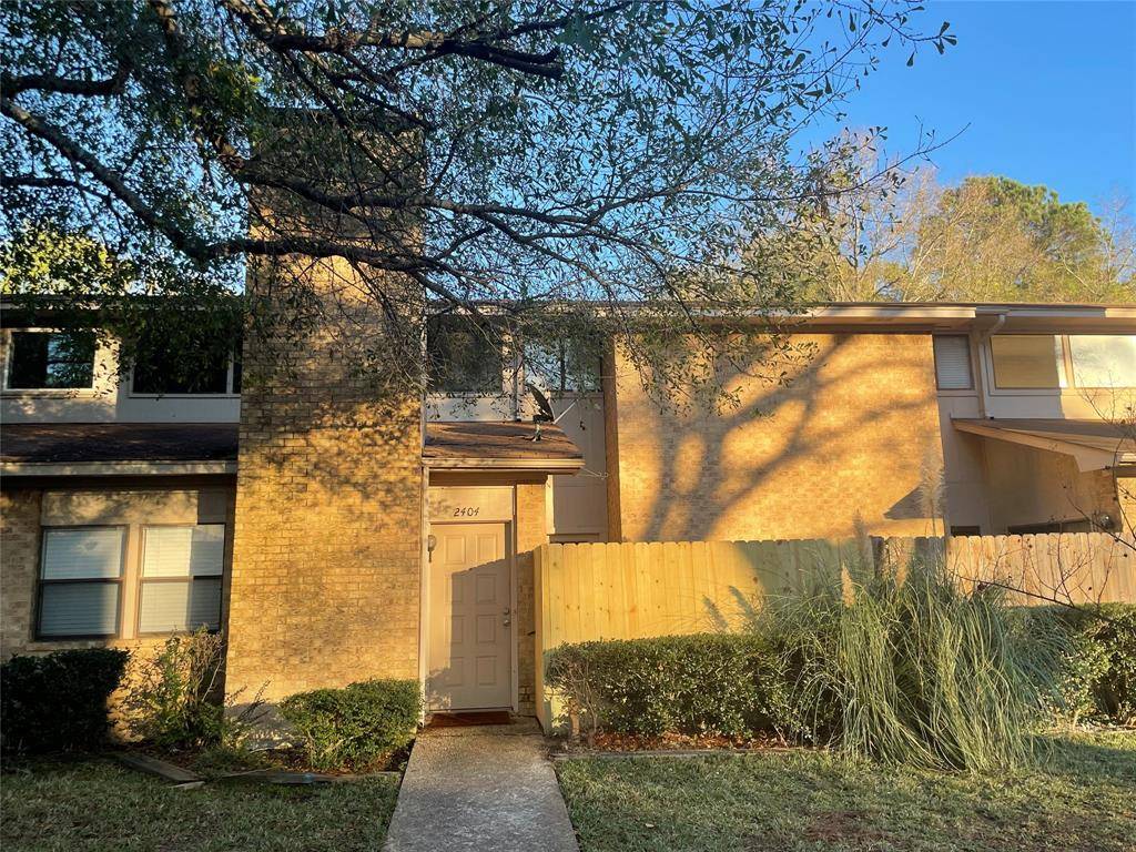 Tyler, TX 75703,2404 Villa Court