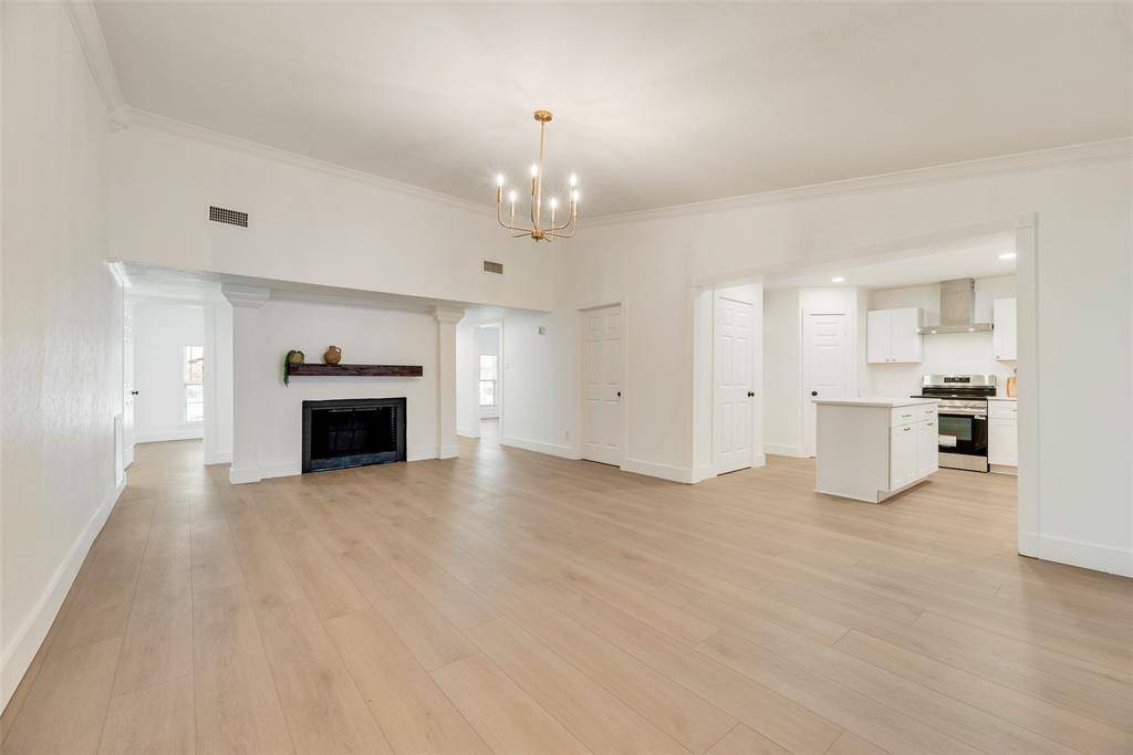 Rowlett, TX 75088,8818 Miami Drive