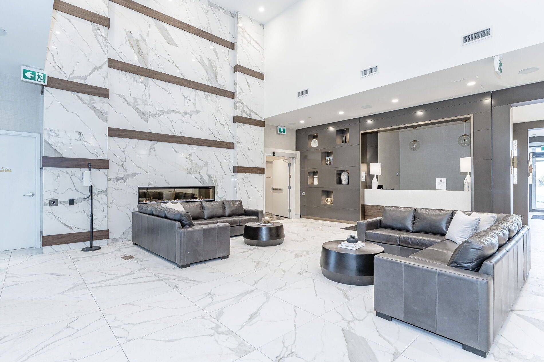 Milton, ON L9T 9M3,1050 Main ST E #1211