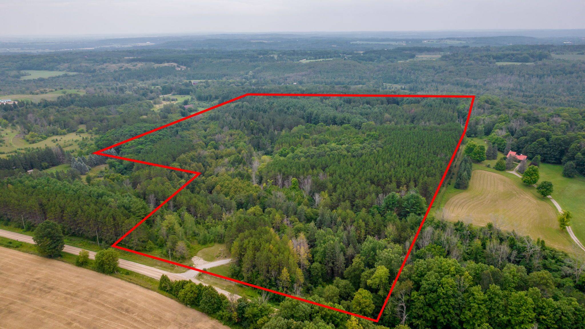 Mono, ON L9V 1G4,428510 25th Side Road