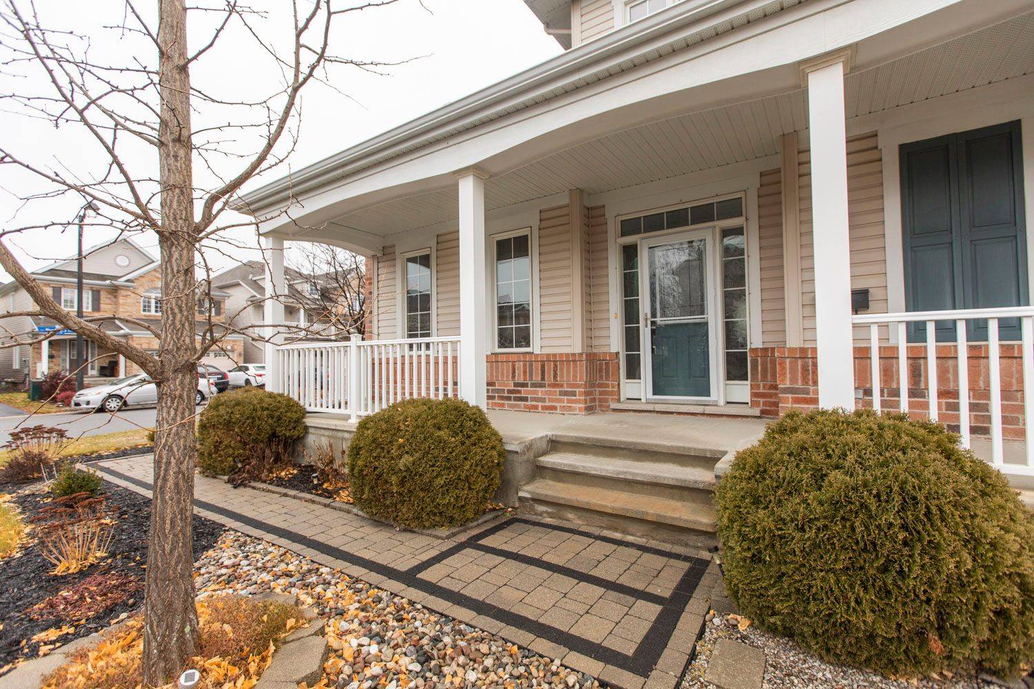 Barrhaven, ON K2J 0T3,3252 River Rock AVE