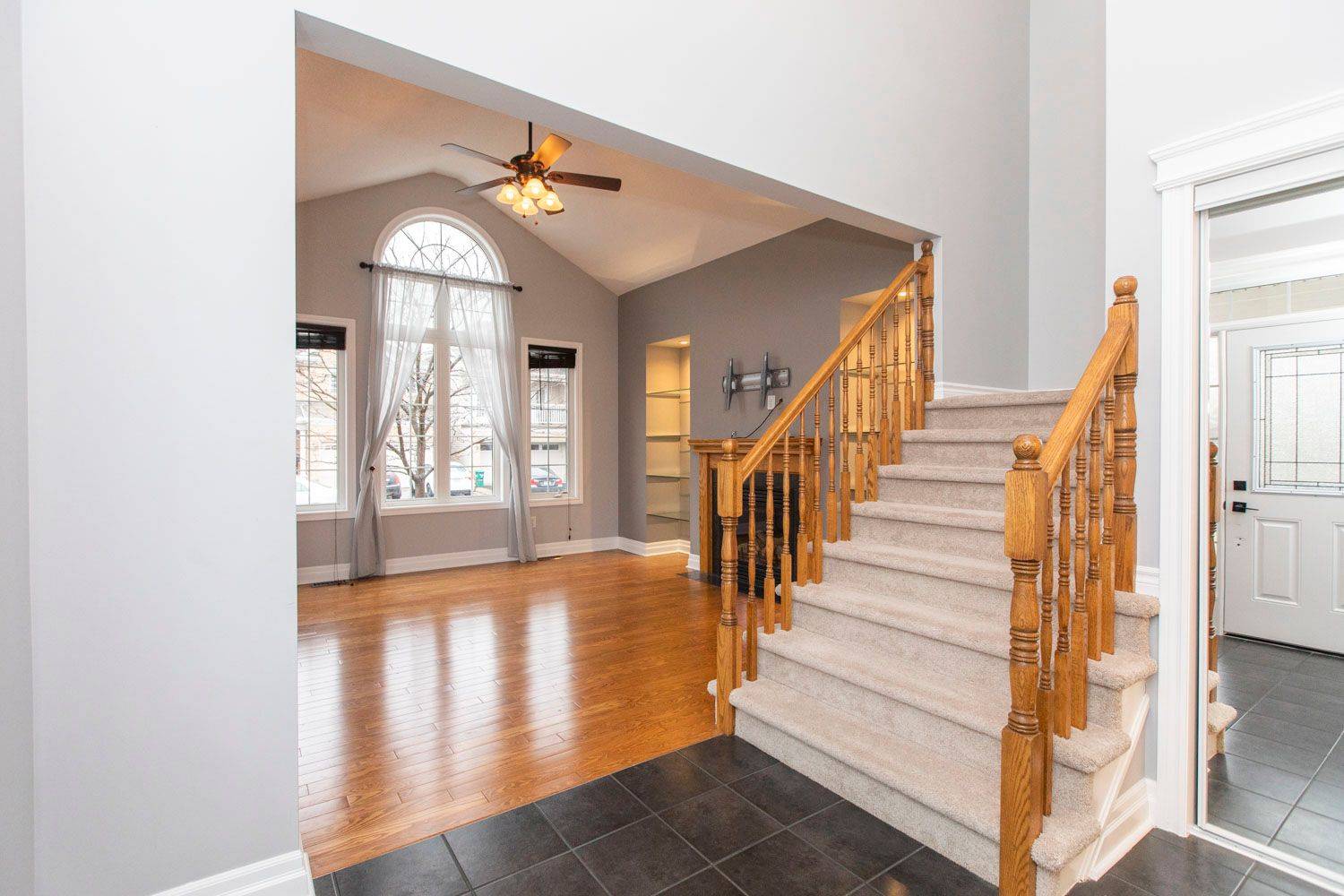 Barrhaven, ON K2J 0T3,3252 River Rock AVE