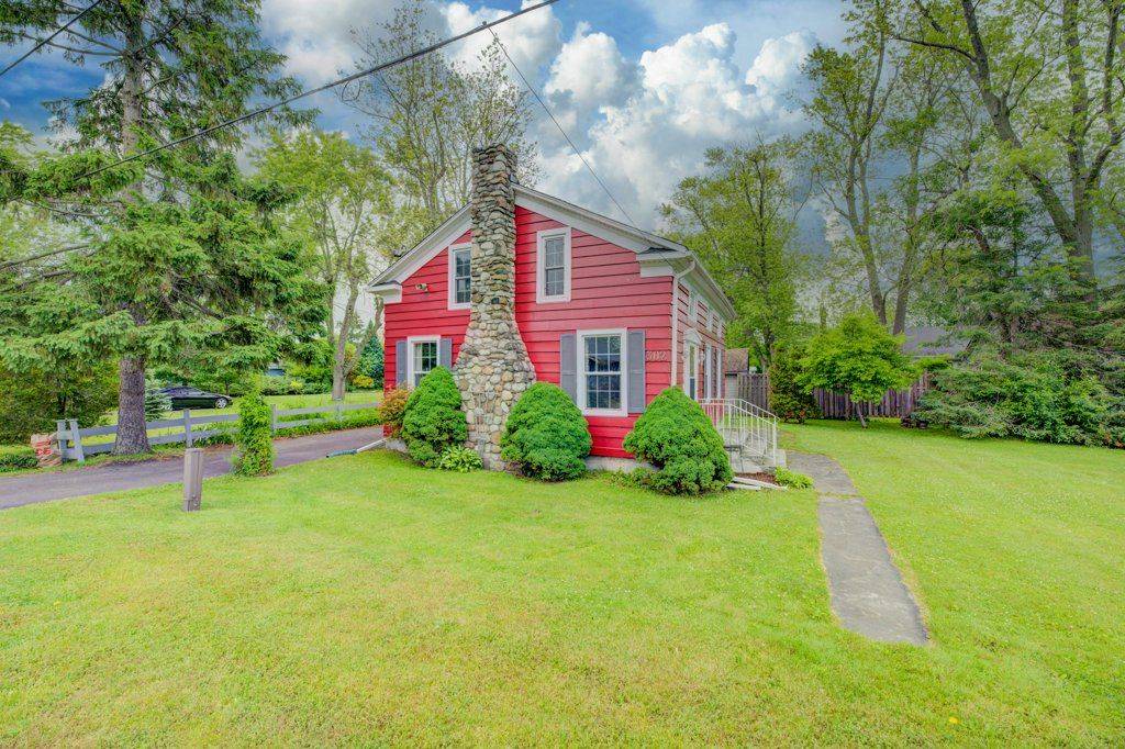 Fort Erie, ON L2A 4L7,302 Beachview AVE