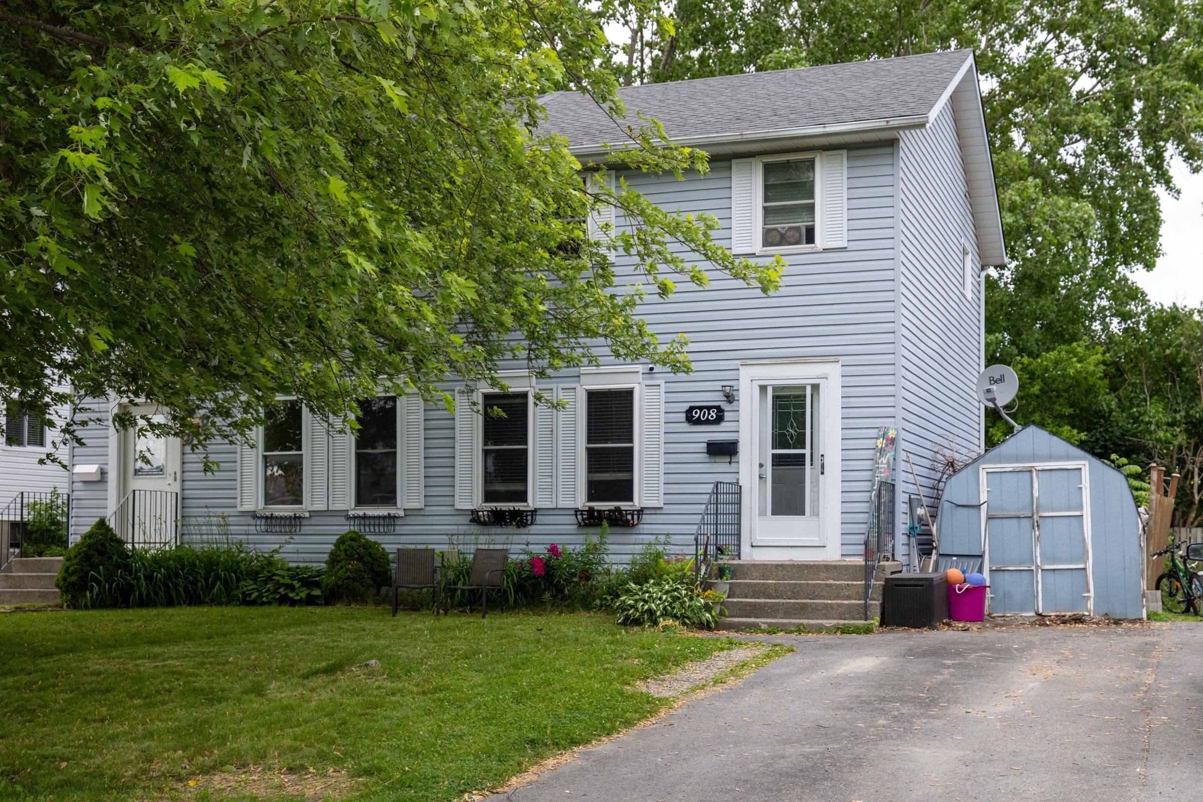 Kingston, ON K7M 8K9,908 Uxbridge CRES