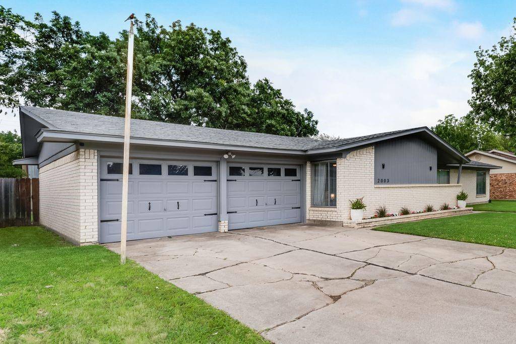 Gainesville, TX 76240,2003 Cypress Street