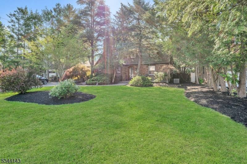 Scotch Plains Twp., NJ 07076,2086 Westfield Ave