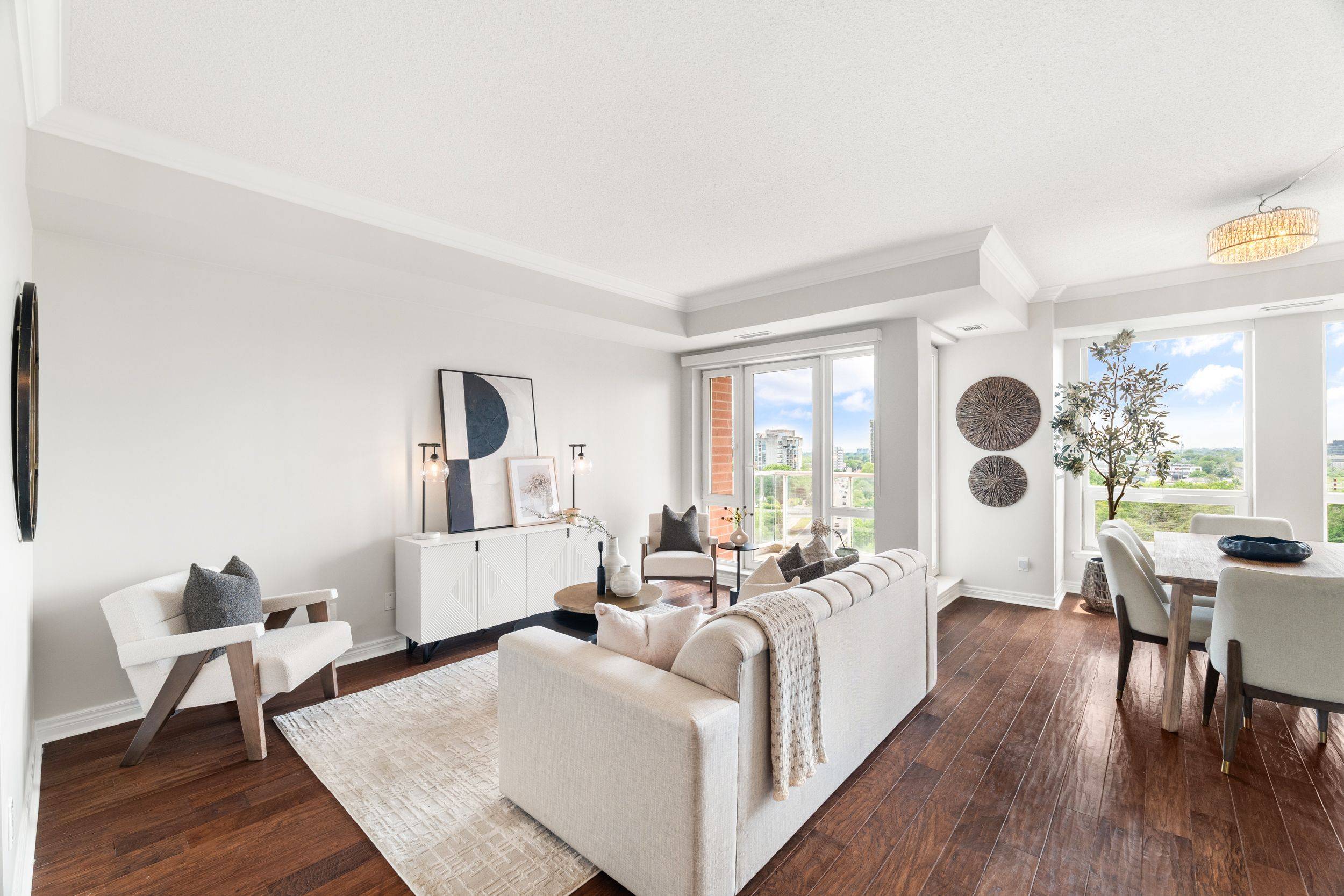 Oakville, ON L6J 7W2,40 Old Mill RD #901